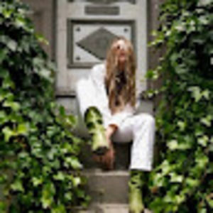 Meet your Posher, Jeanne lea